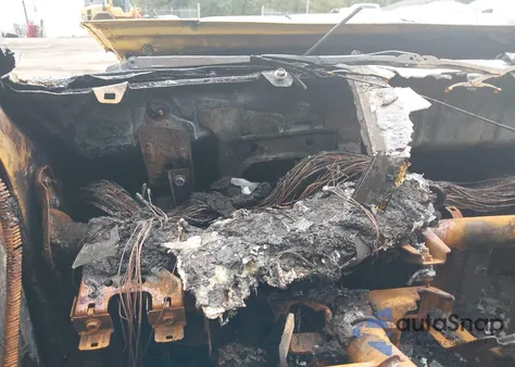 2002 Nissan Frontier Sc-V6 from USA, damaged, VIN 1N6MD27Y22C361435